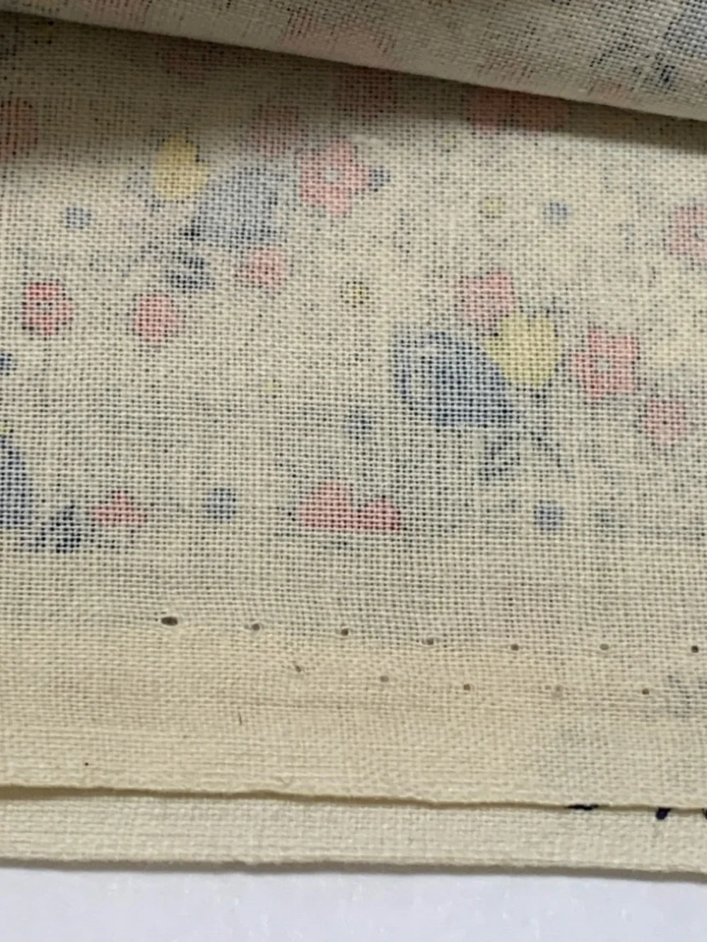 Aunt Grace 10th Anniversary Fabric 1930s Reproduction Floral 2 1/8 Yards Cotton - Picture 6 of 8